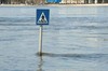 пешеходы-водолазы?