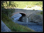 Ilisu_-_16th_century_bridge_-_Ulu_Kerpu_-_Kumukchai_river