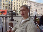 сытый и довольный