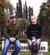 Макс и я на скамье примирения...