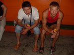 поглощая витамины ...