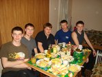 День рожденье только раз в году.....))