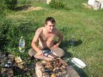 опять мне жарить)))) лучше кушать)))