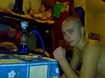 Потягую кальянчик...;)