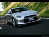 2008-Nissan-GT-R-Front-Angle-Speed-Tilt-1280x960.j