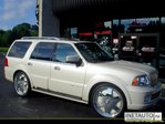 1217697127_pics-max-2082-198447-lincoln-navigator.