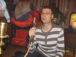 Николас улетает)