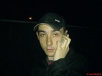 Я возле нашего родного клуба гооврю по телефону с Таня и Рома