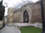 baku_38_citywall.jpg