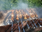 меленький шашлычек на природе))