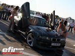 Девушки моютBMW M3 )))