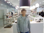 27092010081