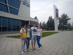 Около ледового дворца в У-ка