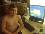 27082009079