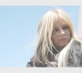 12211694_avril7gb