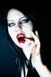kiss%20me%20vampir%20girl_%20femme%20vampire