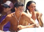 article-0-01BD64EB00000578-72_468x345