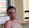 в очкаххх....