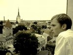 город