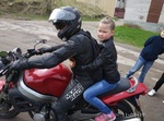 Крестницу не катал, потому без экипы)