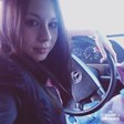 Люблю кататься по ночному городу,с любимой музыкой и любимыми друзьями)