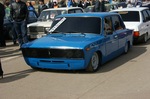 911