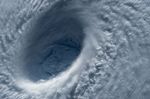 typhoon-1650677__480