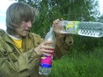 разбавляем спиртяшку в деревне)